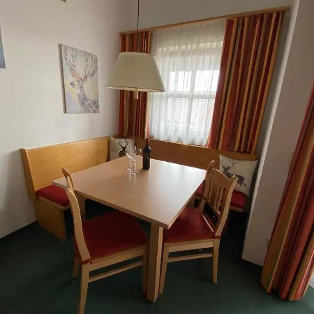 Apartmán Zum Hirsch'n *